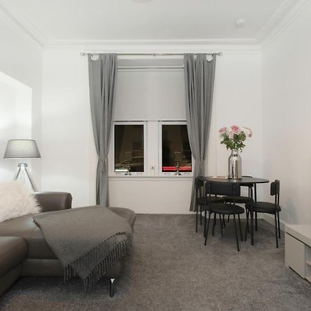 Apartamento Maze Beach Getaway Ayr Exterior foto